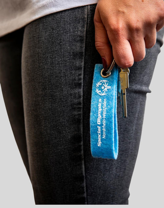 Felt key ring with Special Olympics North Rhine-Westphalia logo in light blue