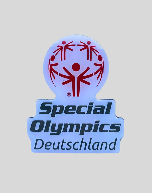 Magneten-Pin mit dem Special Olympics Deutschland Logo – mit praktischem Magnetverschluss für einfache Befestigung.